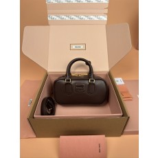 아르카디 소가죽 스몰 볼링백 001-247390