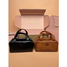 소 가죽 미디엄 토트백 001-247402