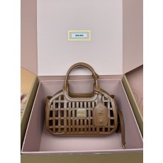 브레이디드 레더 호보백 001-247403