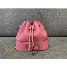 발렌티노 핑크 미니 양피 버킷백 001-247463