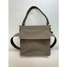 버버리 EKD 자수 토트백 001-247765