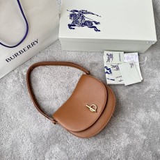 버버리 그레인 레더 스딩 백 001-247798