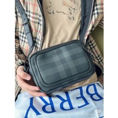 남성 클래식 체크 크로스백 001-247836