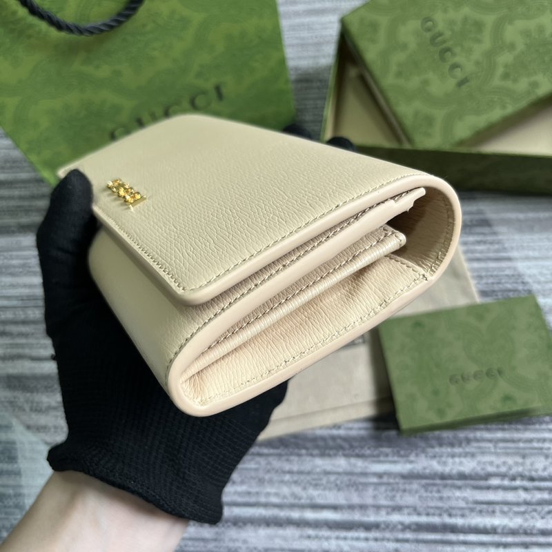 구찌 크림 베이지 여성 클러치백 001-248464