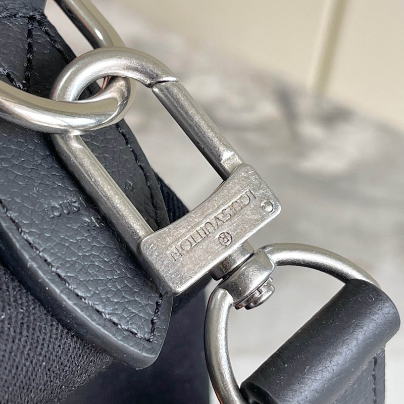 자수 로고 워싱 데님 숄더백 001-248724
