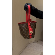 루이비통 새해 컬렉션 핸드백 001-249315