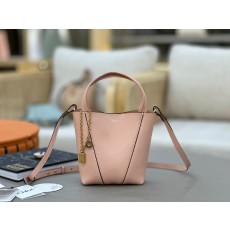 클로에 스핀 백 001-249648