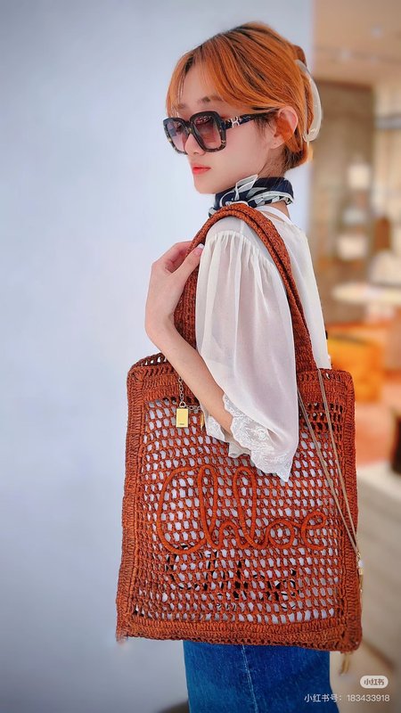 클로에 25SS 신상 스트로우 토트백 001-249652