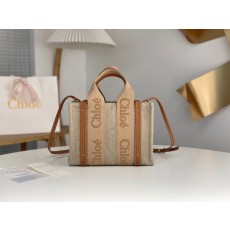 클로에 우디 자수 토트백 001-249812