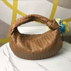 카라멜 대용량 웨이브 핸들백 001-249833
