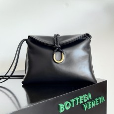 보테가 베네타 로고 더백 001-250151