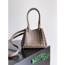 보테가 베네 빈티지 매듭 버클 핸드백 001-250266