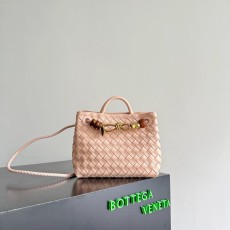 BV 안디아모 인트레치아토 핸드백 001-250767