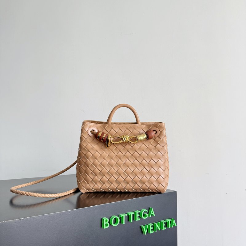 BV 안디아모 인트레치아토 소프트 백 001-250775