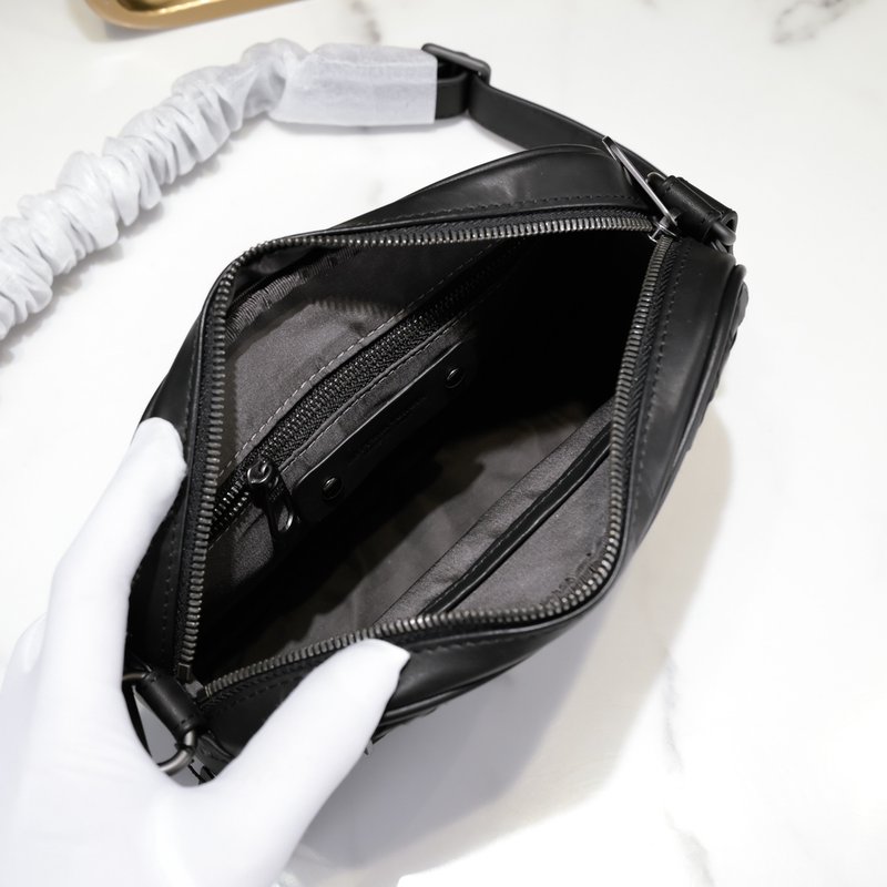 인트레치아토 미니 스퀘어 백 001-250798