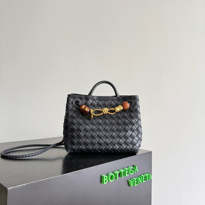BV 안디아모 인트레치아토 소프트 백 001-250799