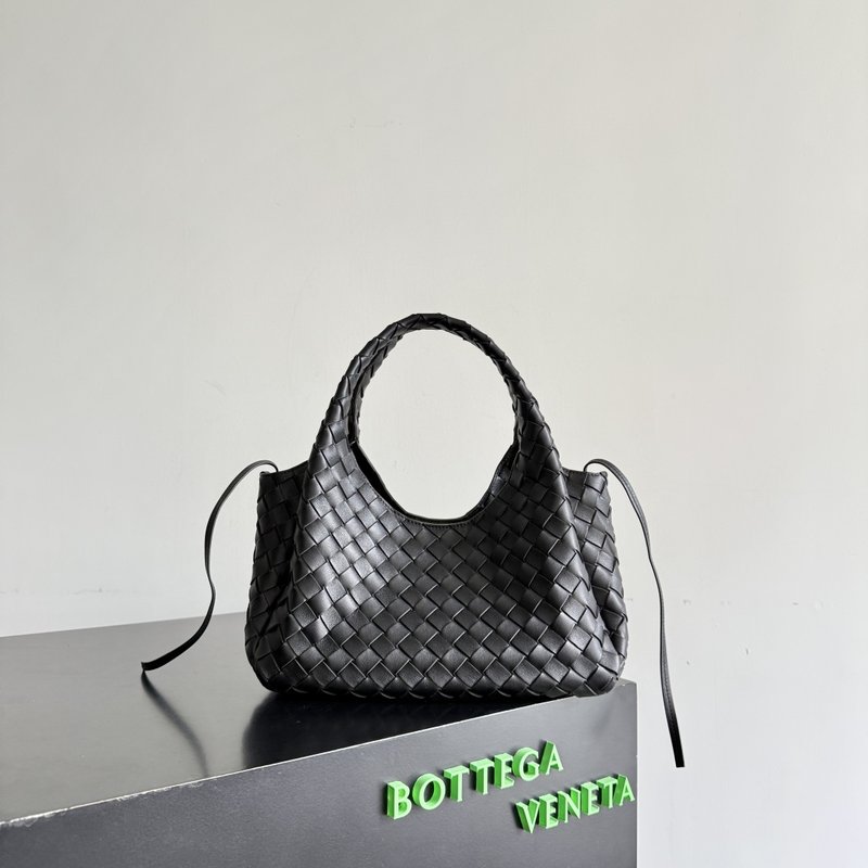 보테가 베네타 클래식 웨이브 숄더백 001-250994