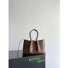 보테가 베네타 미디엄 피나코테카 토트백 001-251077