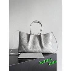 보테가 베네타 피나코테카 인트레치아토 핸드백 001-251082