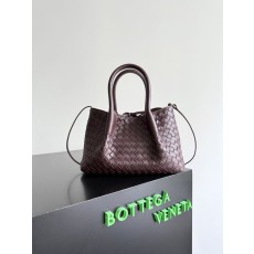 보테가 베네타 인트레치아토 버킷백 001-251109