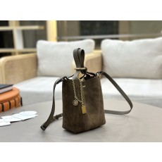 클로에 스핀 스웨이드 토트백 001-251172