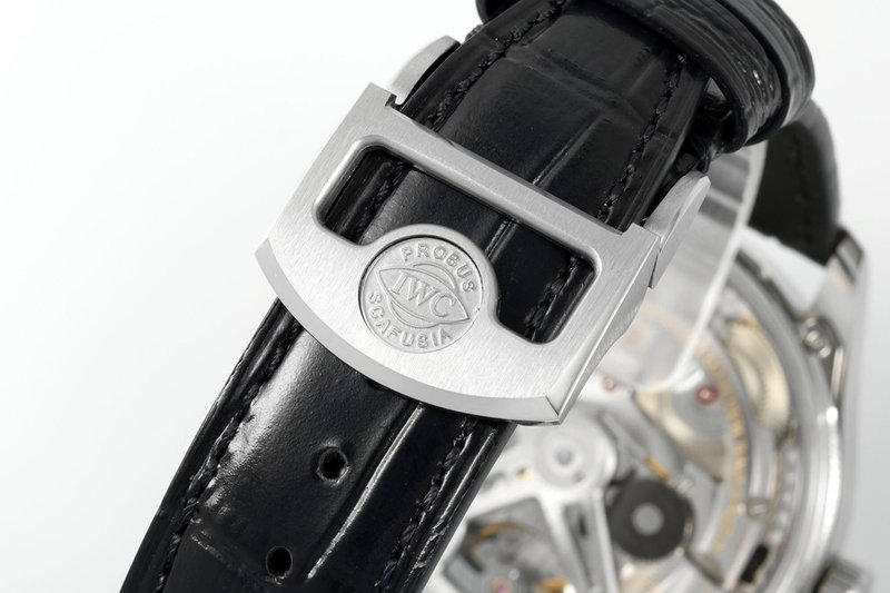 IWC 포르투기세 7 데이즈 오토매틱 남성 시계 001-251269