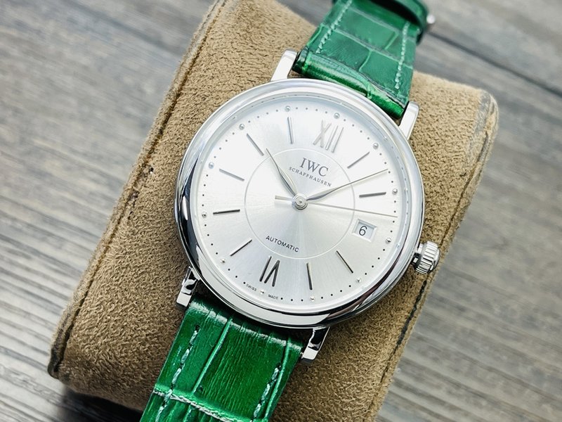 IWC 포르투기제 시리즈 여성용 시계 001-251284