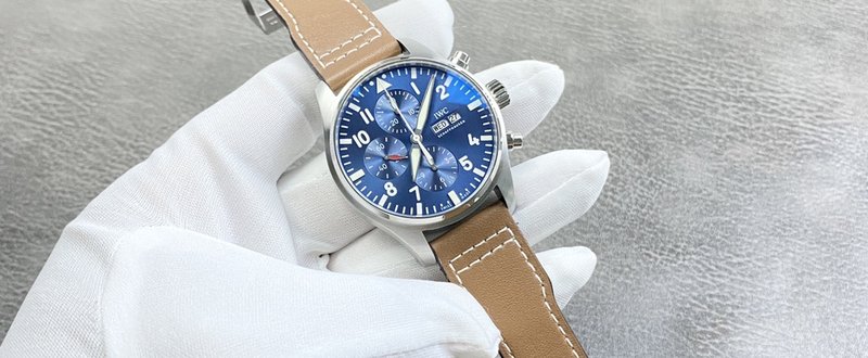 IWC 파일럿 시리즈 리틀 프린스 블루 다이얼 시계 001-251301