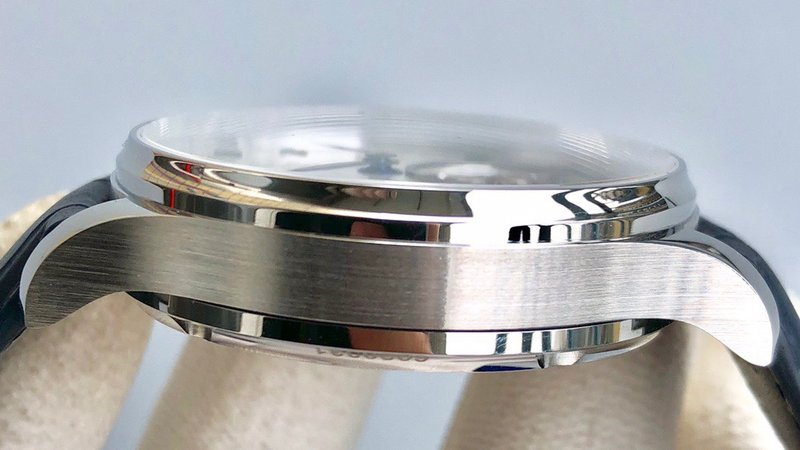 IWC 포르투기제 투르비옹 수동 기계식 시계 001-251308