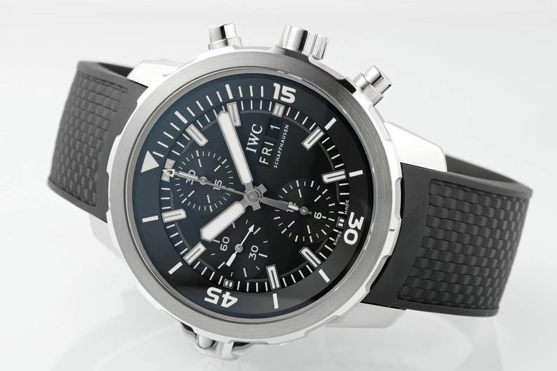 IWC 아쿠아타이머 쿠스토 스페셜 에디션 시계 001-251385