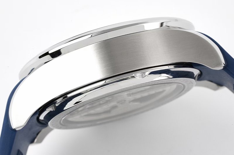 IWC 포르투기제 오토매틱 크로노그래프 남성 시계 001-251396