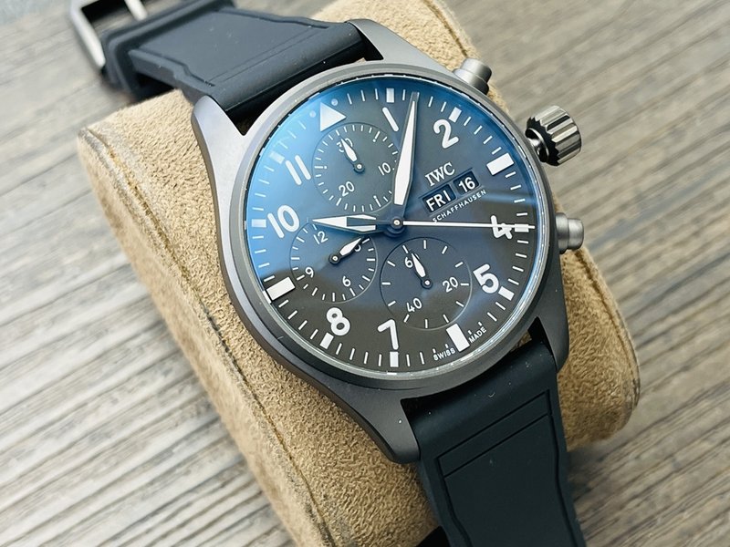 IWC 파일럿 티타늄 오토매틱 시계 001-251429