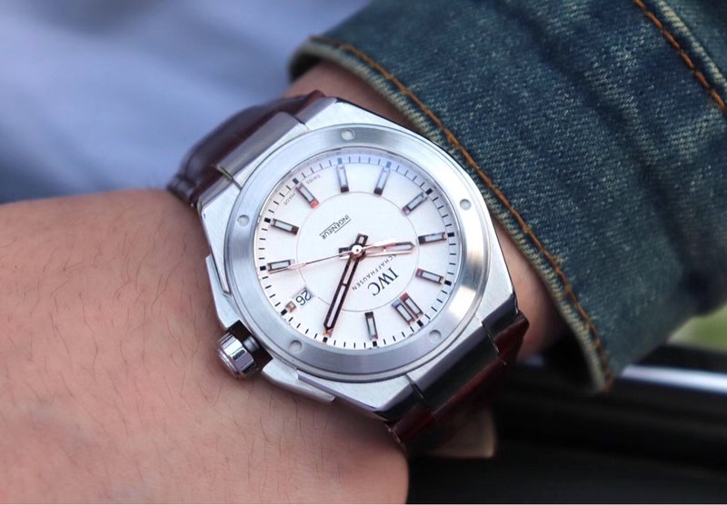 IWC 엔지니어 오토매틱 스틸 워치 001-251431