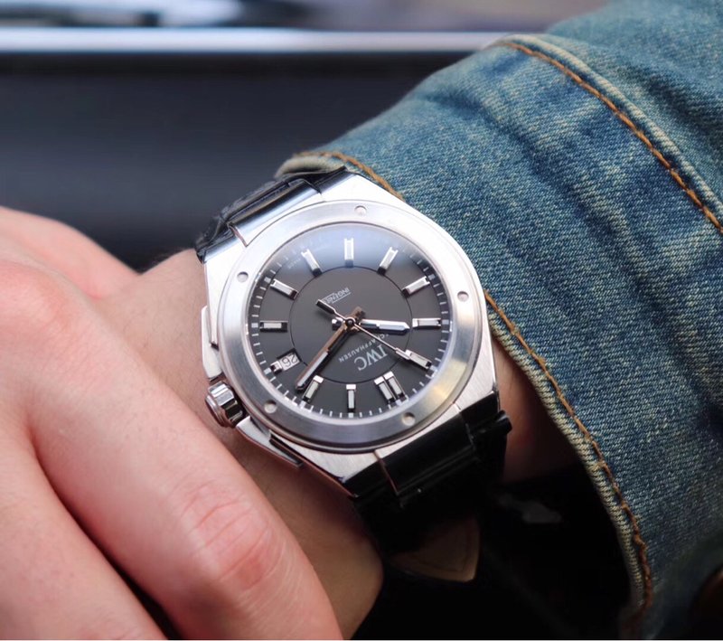 IWC 엔지니어리어 오토매틱 남성腕表 001-251432