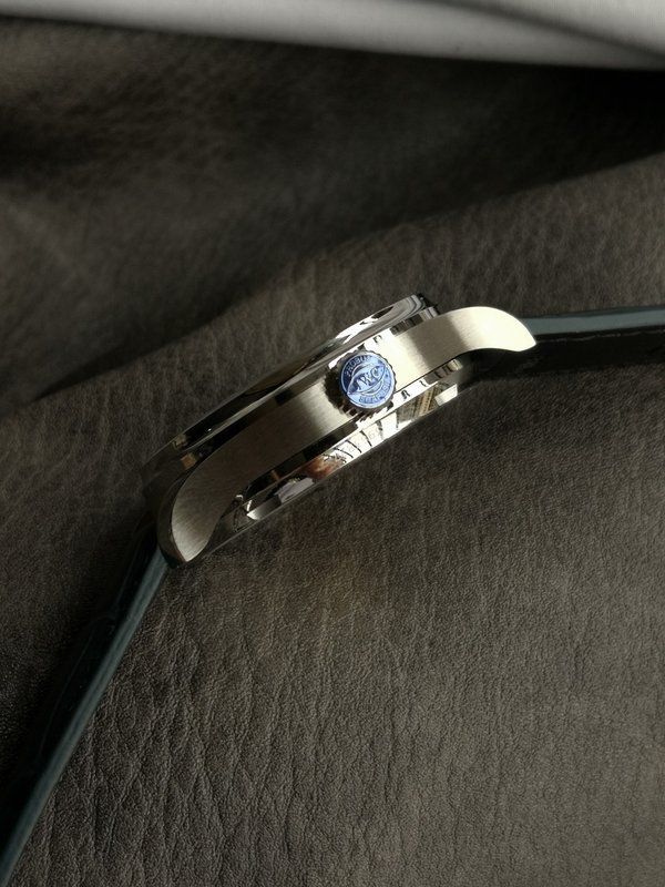 IWC 포르투기제 오토매틱 남성용 시계 001-251434