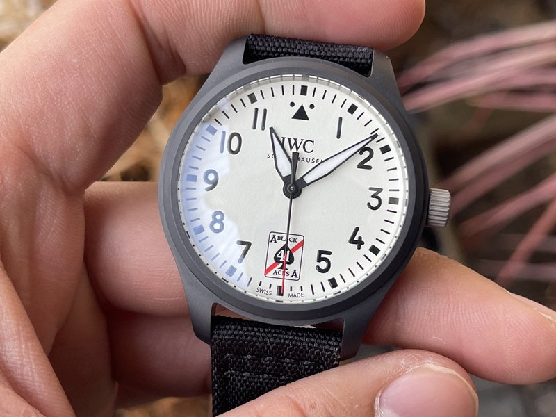 IWC 파일럿 시리즈 스페이드 에이스 세라믹 시계 001-251443