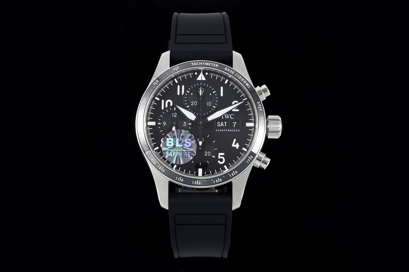 IWC 파일럿 고성능 크로노그래프 시계 001-251467