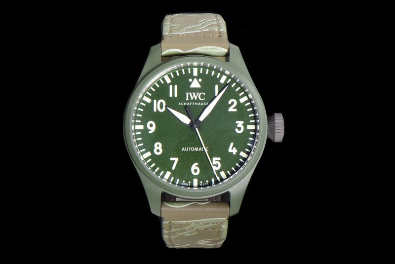 IWC 포레스트 그린 세라믹 티타늄 오토매틱 시계 001-251475