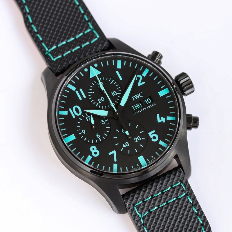 IWC 파일럿 크로노그래프 남성 기계식 시계 001-251476