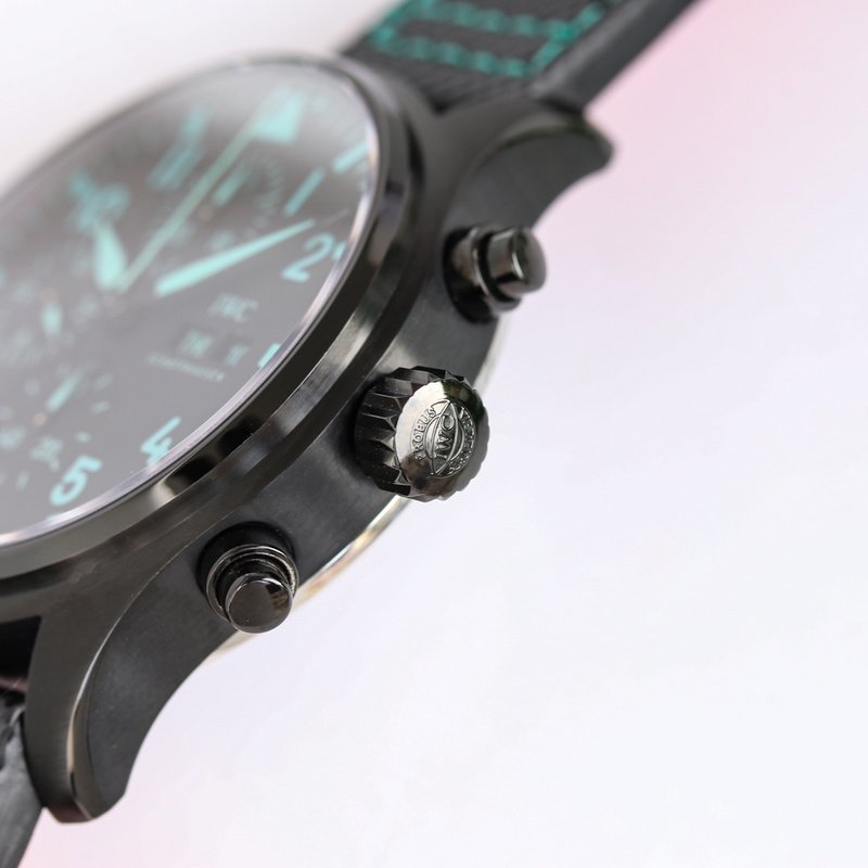 IWC 파일럿 크로노그래프 남성 기계식 시계 001-251476