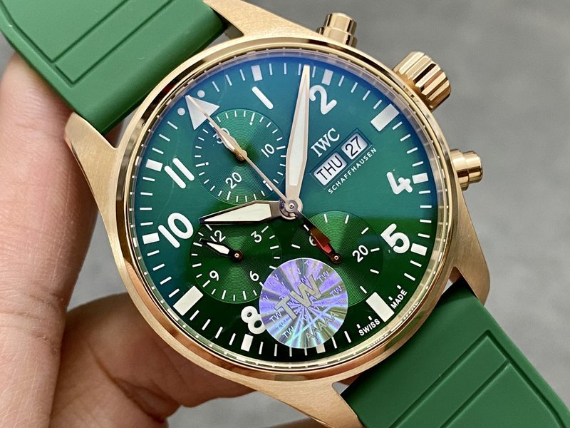 IWC 파일럿 레드골드 그린 다이얼 토매틱 시계 001-251480