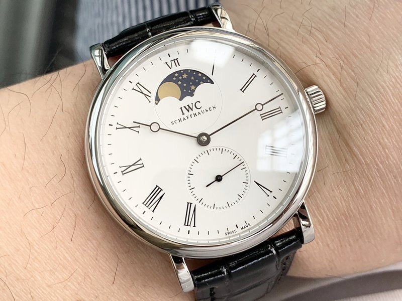 IWC 롱파워 리저브 문페이즈 오픈백 기계식 시계 001-251481