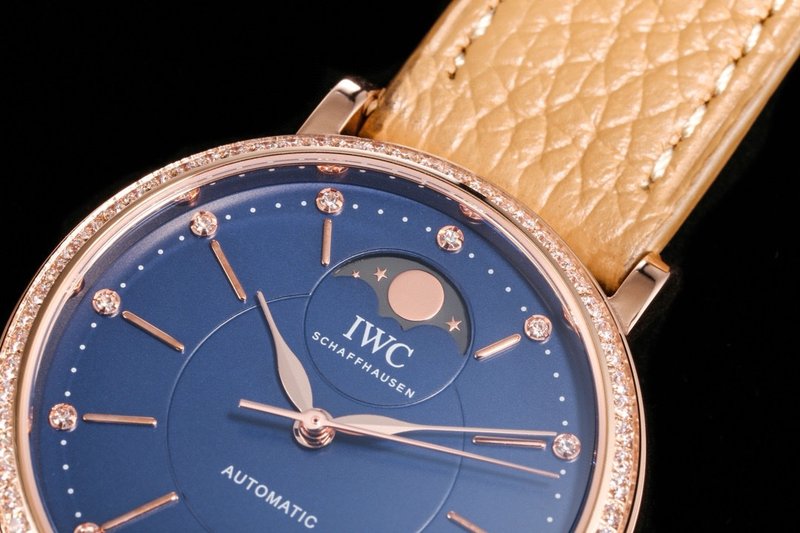 IWC 포르투기저 오토매틱 문페이즈 시계 001-251489