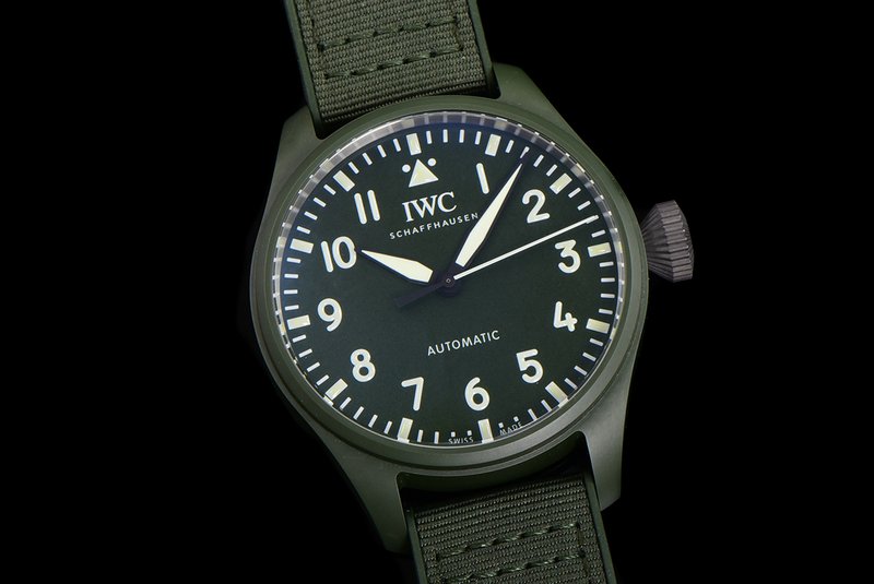 IWC 포레스트 그린 세라믹 티타늄 오토매틱 시계 001-251498