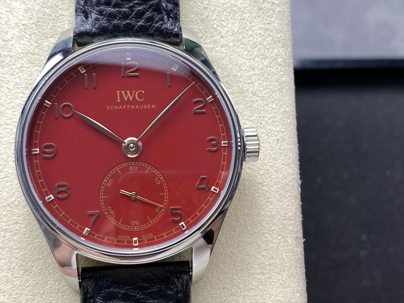 IWC 포르투기제 오토매틱 스몰 세컨즈 시계 001-251501