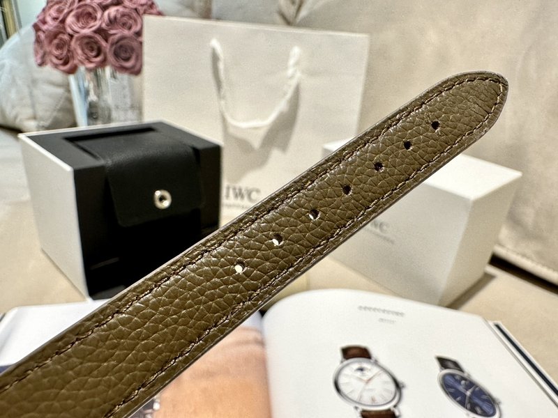 IWC 포르투기저 데이 나이트 오토매틱 시계 001-251515