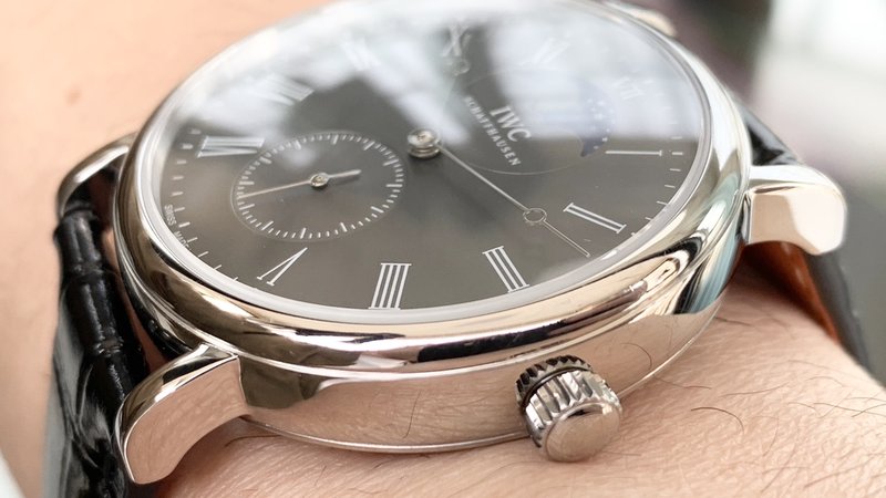 IWC 롱파워 리저브 문페이즈 오픈백 기계식 시계 001-251517