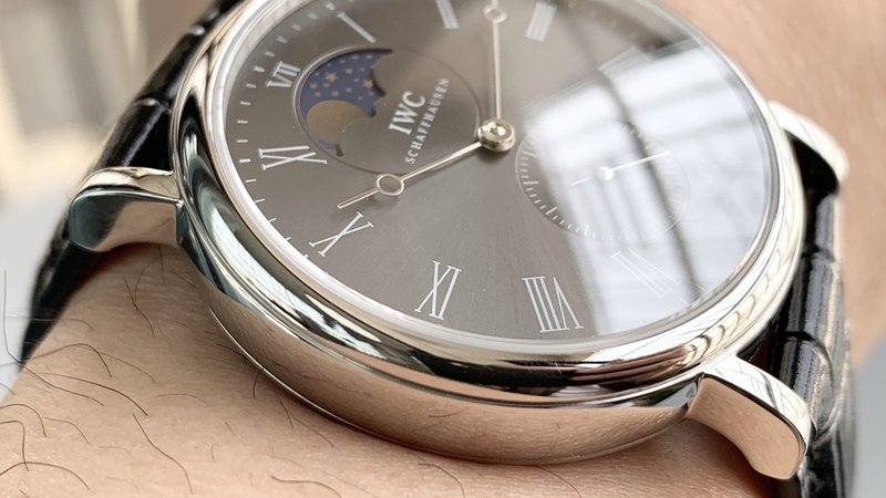 IWC 롱파워 리저브 문페이즈 오픈백 기계식 시계 001-251517