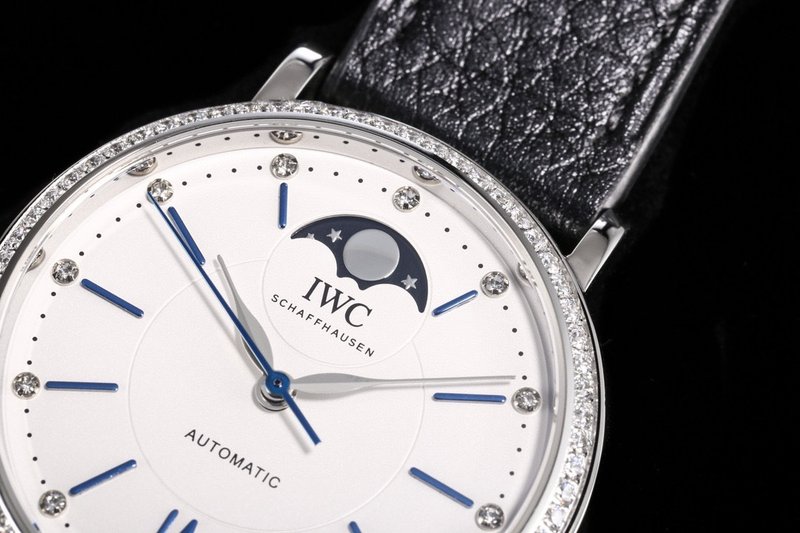 IWC 포르투기저 토매틱 문페이즈 시계 001-251529