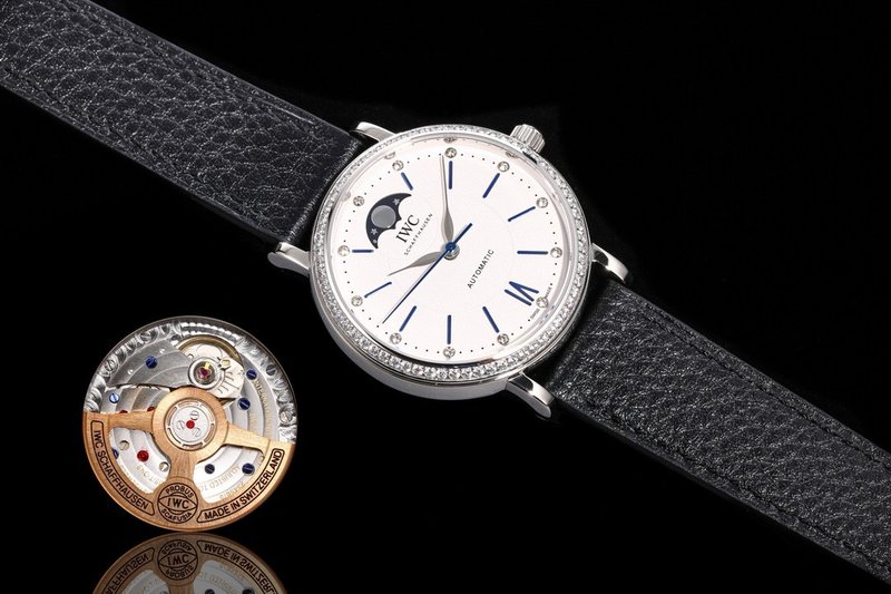 IWC 포르투기저 토매틱 문페이즈 시계 001-251529